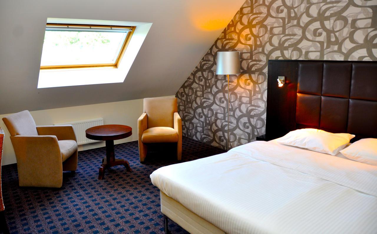 Hotel Prins Van Oranje Diest Extérieur photo